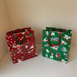Old Navy Gift Bags Set of 2 Christmas Holiday Puppy Dogs Snowman Reindeer NEW